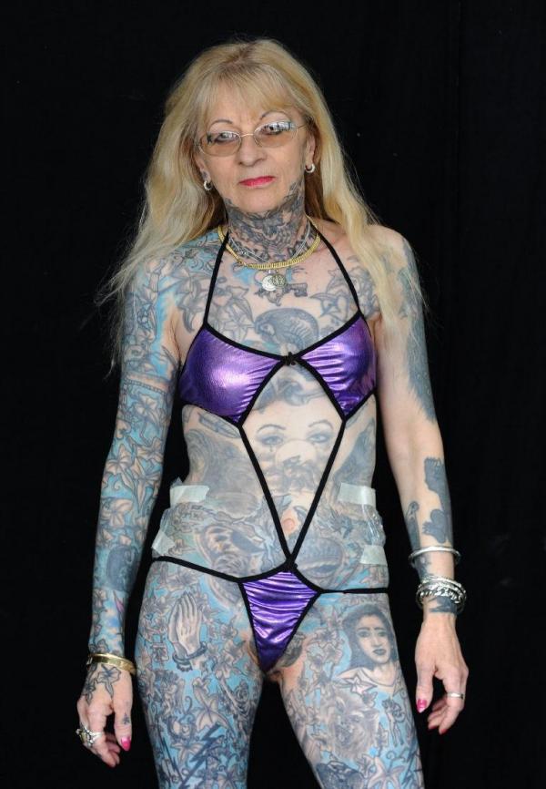 Marie France Esteve  la femme la plus tatouée de France décédée le 24 Décembre 2015