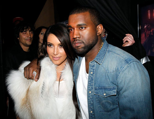 1123-Kim Kardashian & Kanye West Make Wedding Plans-2