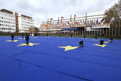 Drapeau UE 50e anniversaire