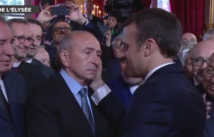 Gérard Collomb, ému devant Emmanuel Macron au matin du 14 Mai