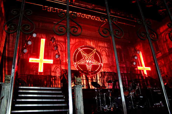 Scène conçue pour King Diamond