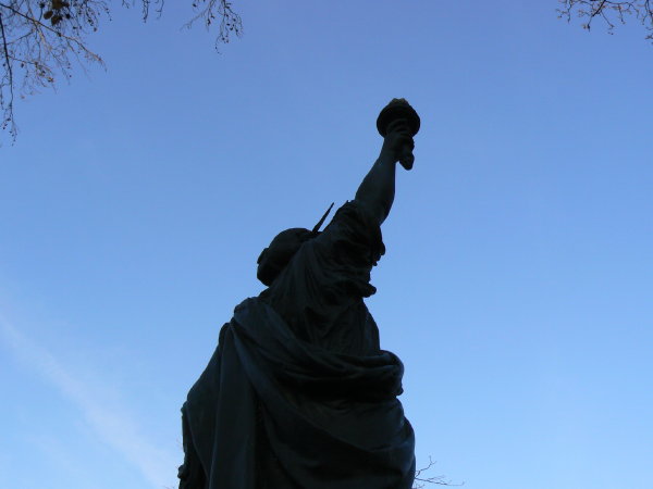 Statue de la Liberté au jardin du Luxembourg