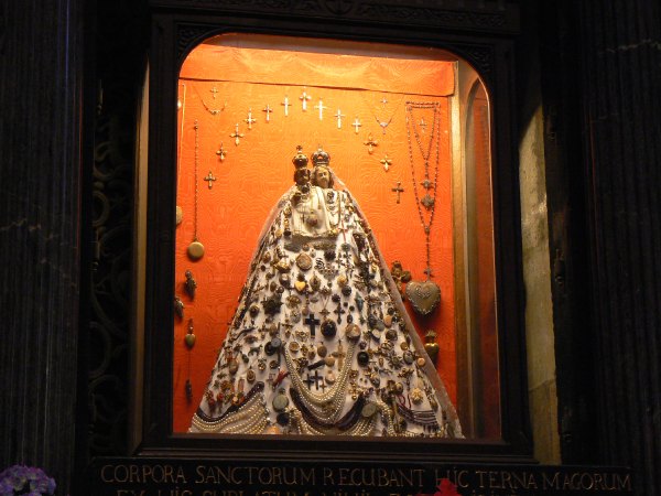 Vierge cologne