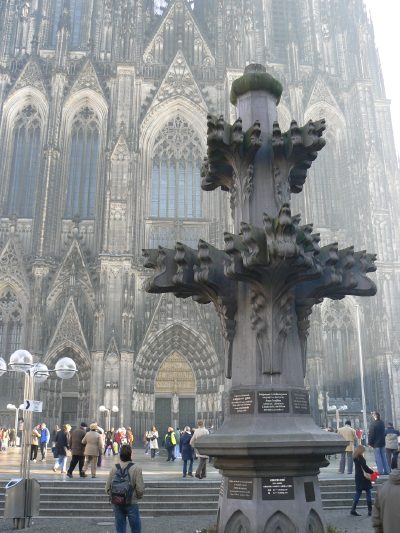 Fleuron cathédrale de Cologne