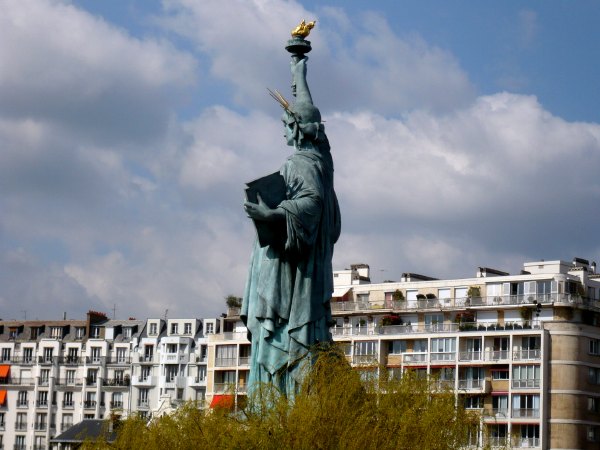 Statue de la Liberté à paris