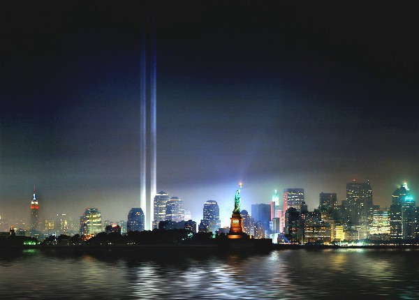 Faisceau lumineux commémoratif du WTC