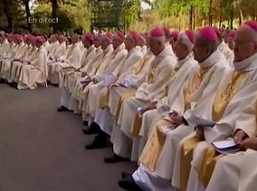 Messe du 9/11 à la grotte de Lourdes