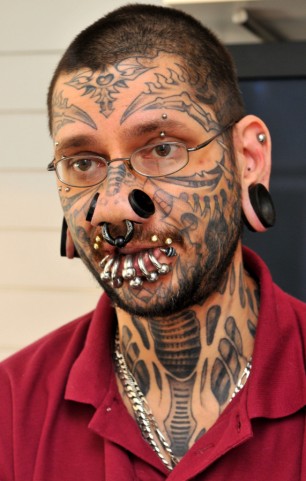 Le tatoueur