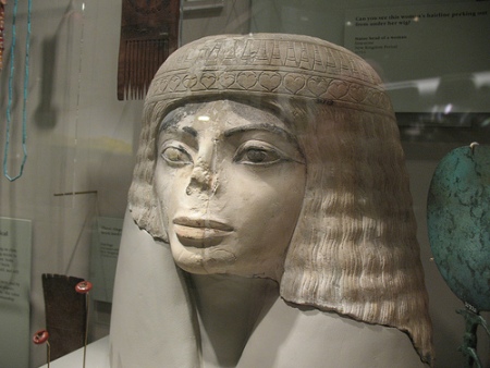 buste Egyptien vieux de 3.000 ans