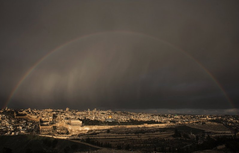 Arc-en-ciel au-dessus de Jérusalem