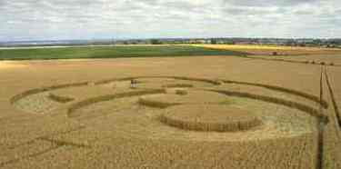 crop circle vu du sol