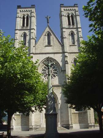 Eglise Saint Laurent du Pont