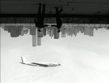 Captures d'écran du clip "It Hit Home" de Suzanne Vega