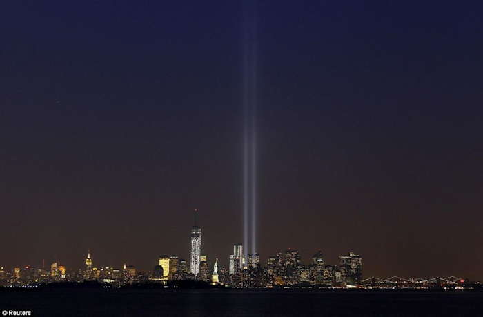 - WTC Twin Towers - New-York -  Commémoration du 11 Septembre 2013