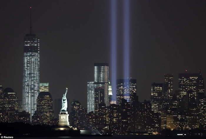 - WTC Twin Towers - New-York -  Commémoration du 11 Septembre 2013